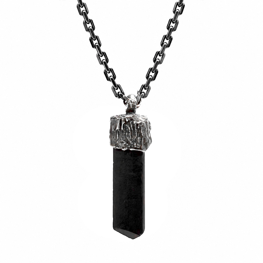 картинка Кулон с камнем Шерл от магазина Beadsbrand