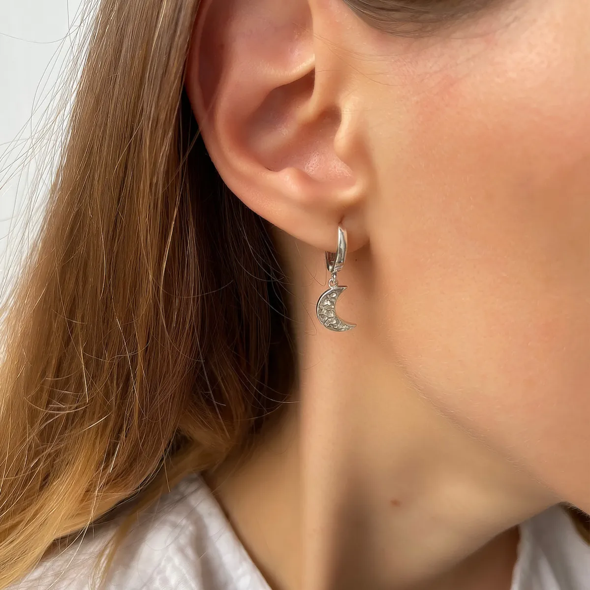 картинка Женский комплект с лунным камнем Луна от магазина Beadsbrand