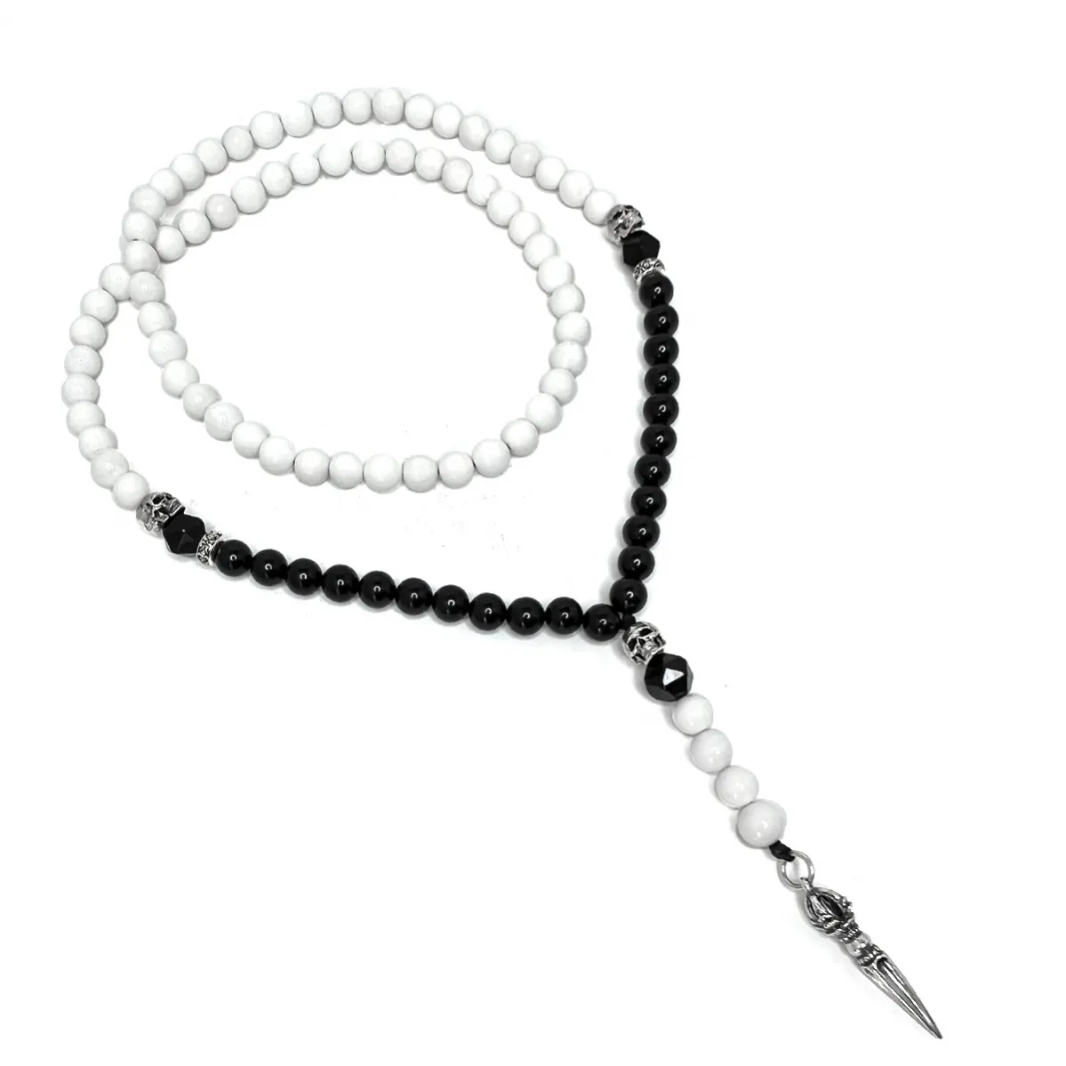 картинка Мужские бусы белый и черный Агат от магазина Beadsbrand