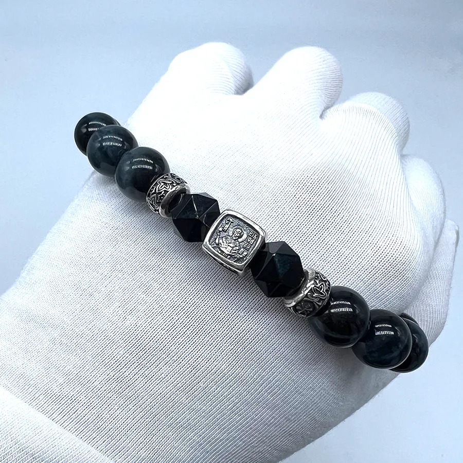 картинка Мужской браслет "Деисус" соколиный глаз от магазина Beadsbrand