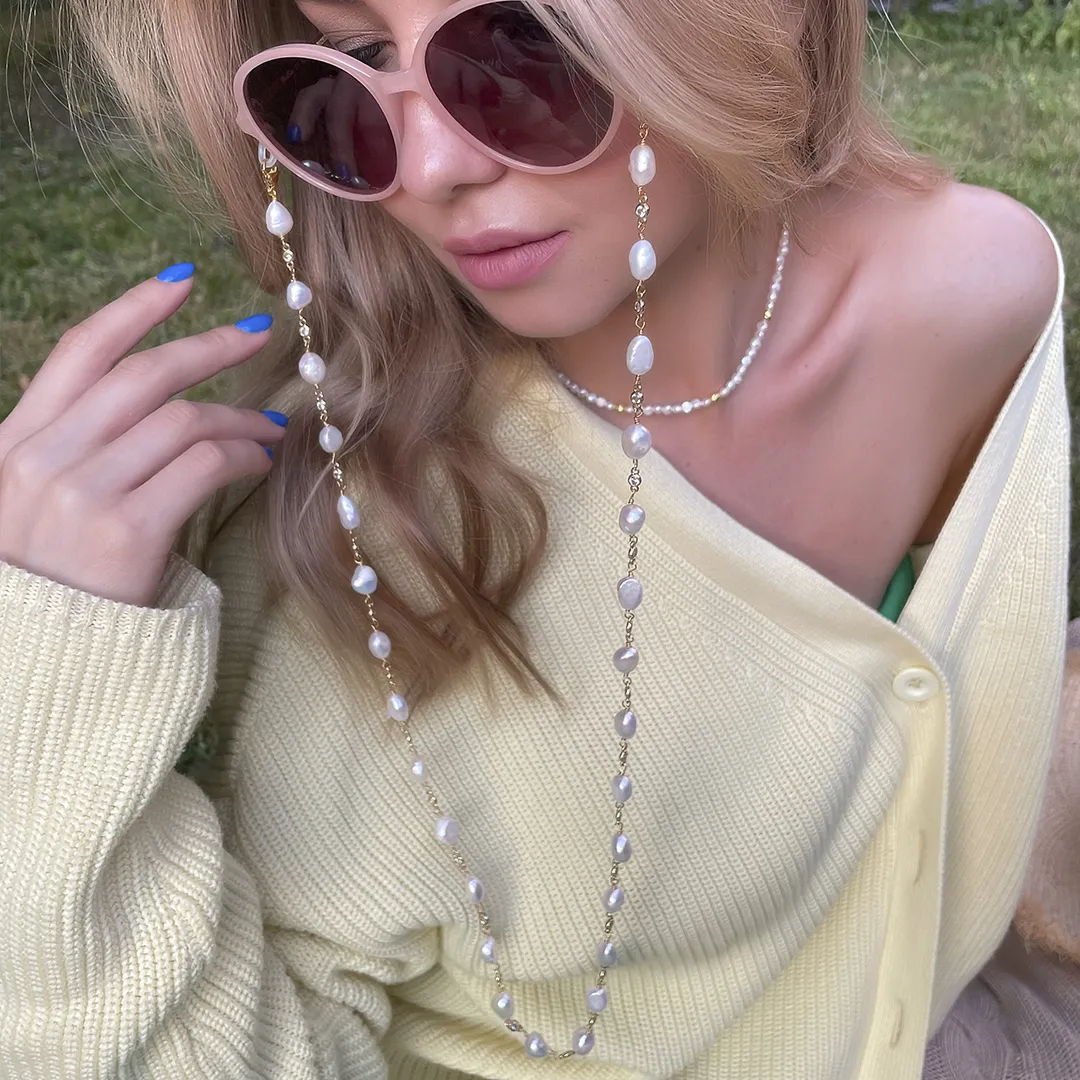 картинка Держатель для очков из барочного жемчуга от магазина Beadsbrand
