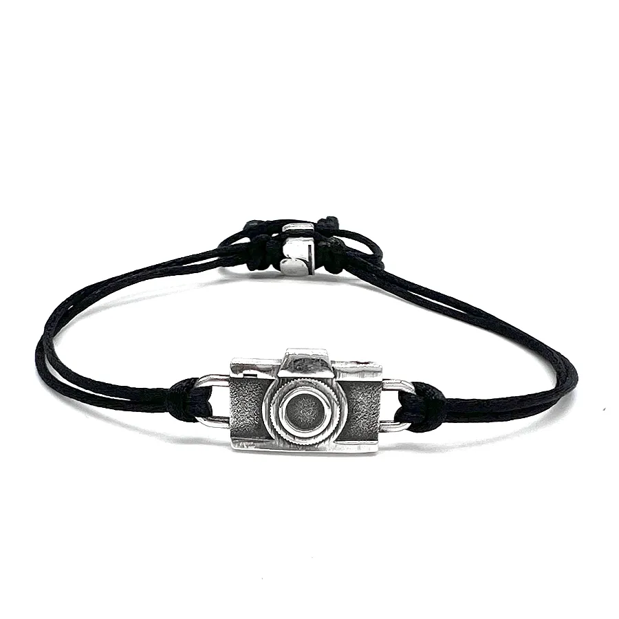 картинка Браслет на нити Фотоаппарат от магазина Beadsbrand