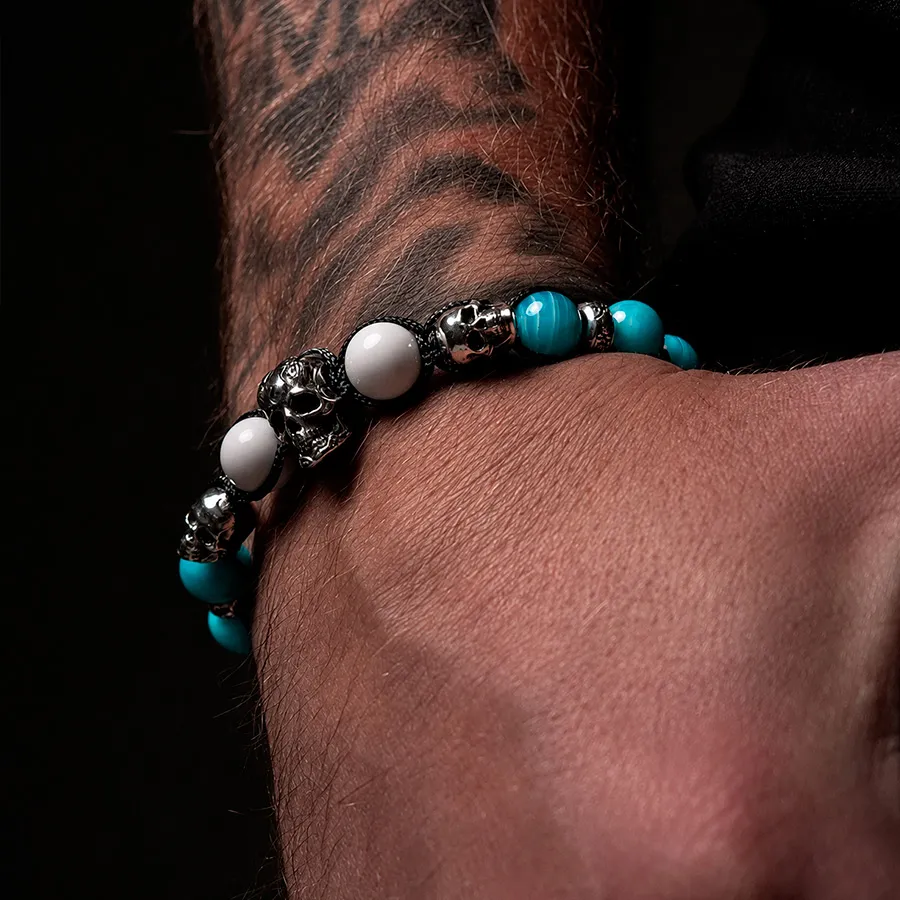 картинка Мужской браслет с черепом Амазонит от магазина Beadsbrand