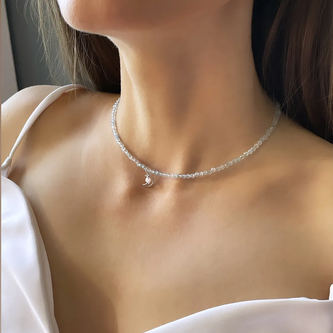 картинка Женский чокер из аквамарина Чакра Вишудха от магазина Beadsbrand