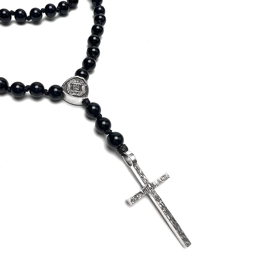 картинка Мужские бусы Агат с крестом от магазина Beadsbrand