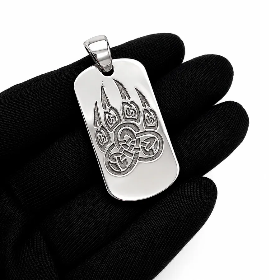 картинка Кулон Медведь от магазина Beadsbrand