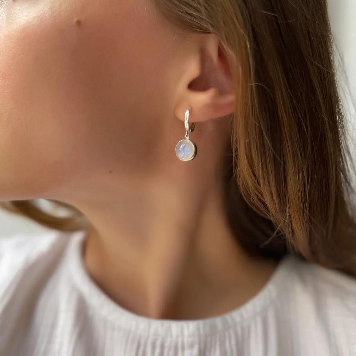 картинка Женский комплект с лунным камнем Луна от магазина Beadsbrand
