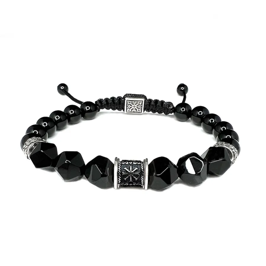 картинка Мужской браслет Шлем ужаса от магазина Beadsbrand