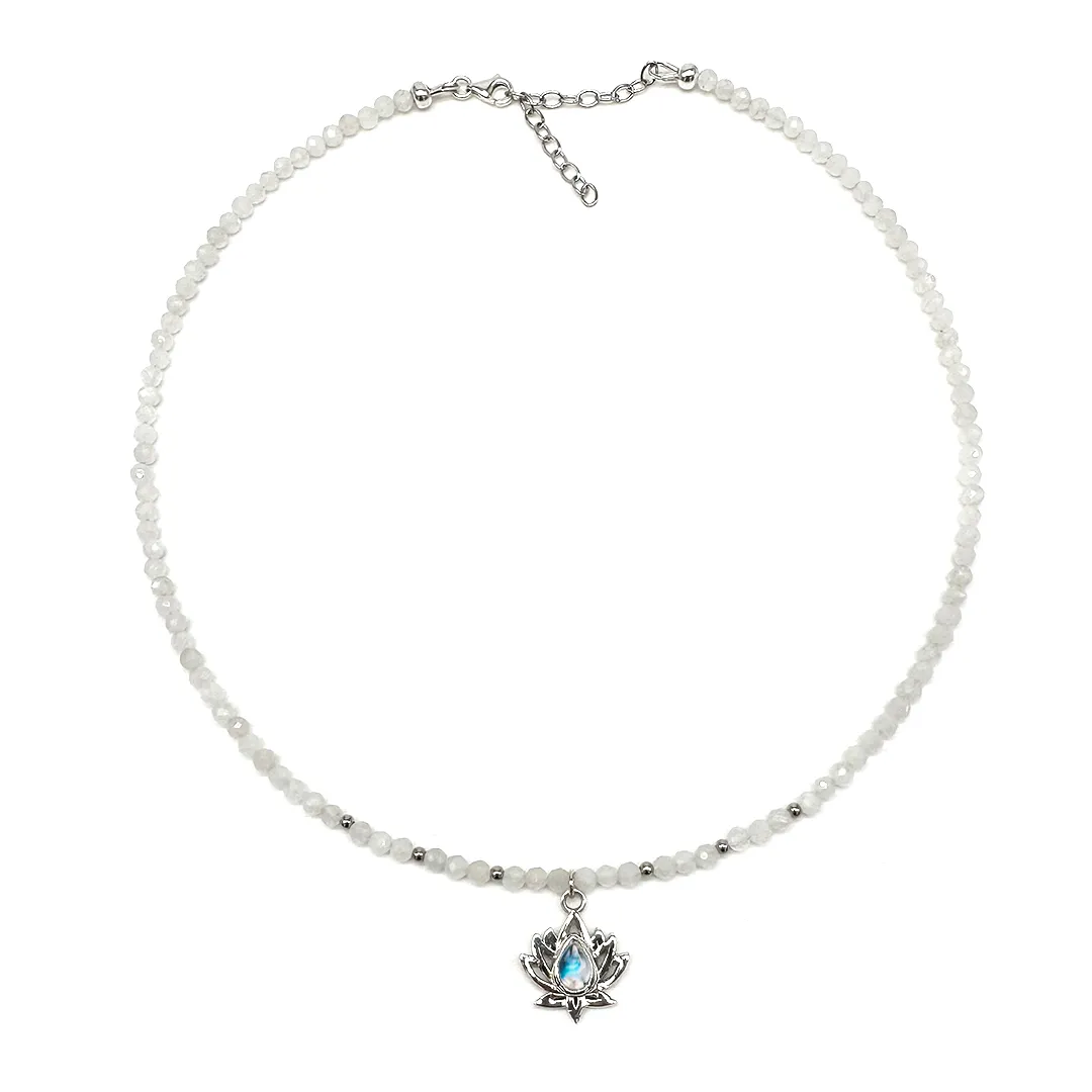 картинка Женский чокер с Лотосом Чакра Свадхистана от магазина Beadsbrand