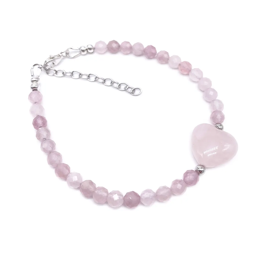 картинка Женский браслет из розового кварца Сердце от магазина Beadsbrand
