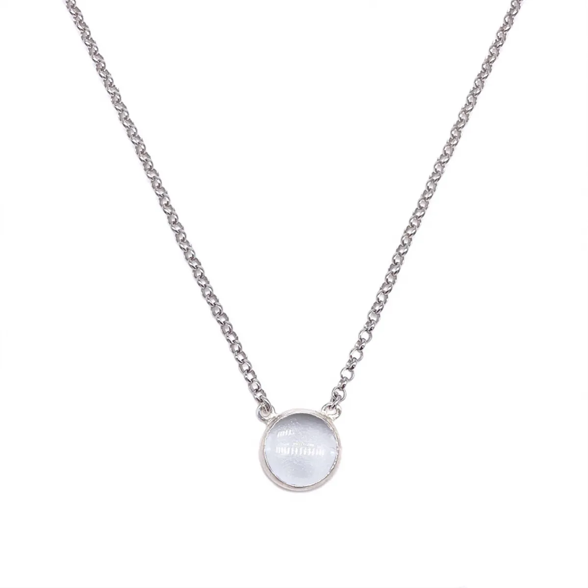 картинка Женская подвеска из горного хрусталя от магазина Beadsbrand